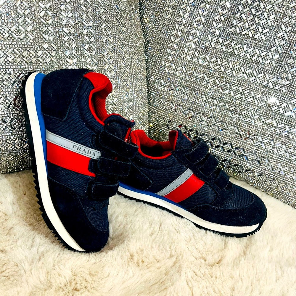 Prada sneakers Authentic